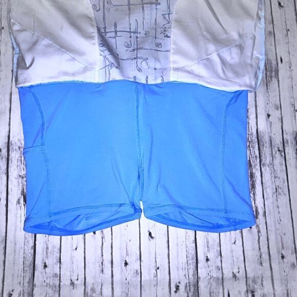 Lilly Pulitzer UPF 50+ Fairway Performance Skort Talk Birdie To Me - Picture 8 of 11